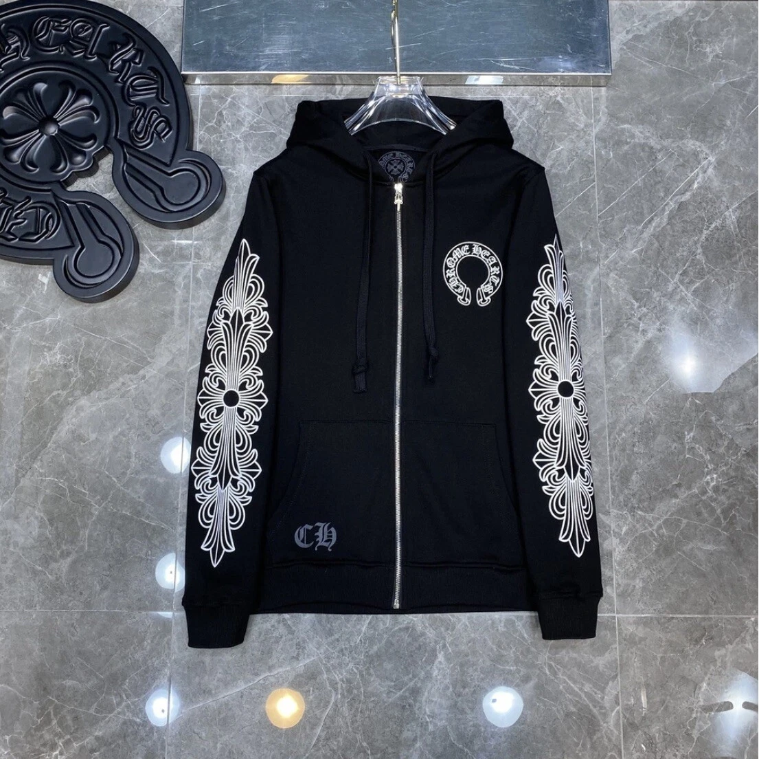 Why Chrome Hearts clothing & Jewelry So Popular fashion in worldwide